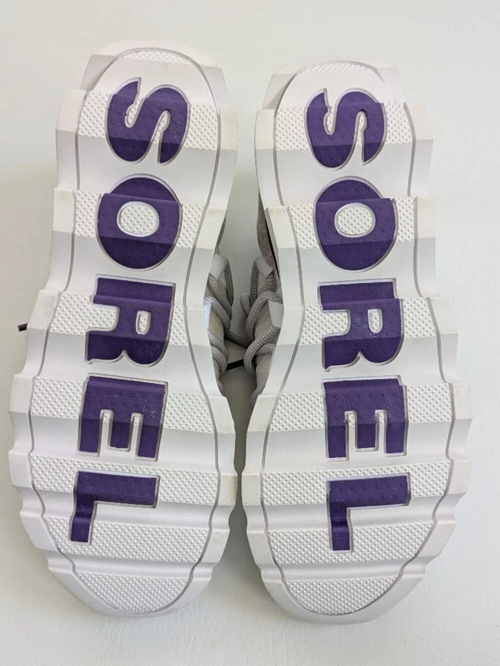 Sorel Kinetic Impact 11 Lace Sneakers White Size 8 Women's